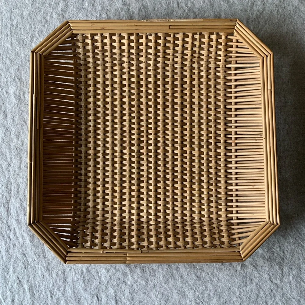 Vintage Rattan Tray Set - Picture 4 of 4